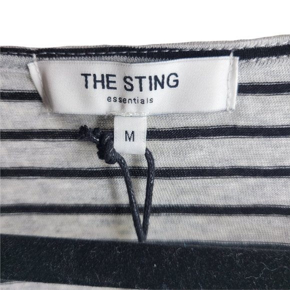 The Sting New with Tags Women's Gray Black Stripe Short Sleeve V-Neck Top Size M - Picture 4 of 4